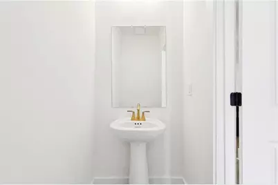 1579 Driggs Drive NW, Atlanta, GA 30318 - Photo 9