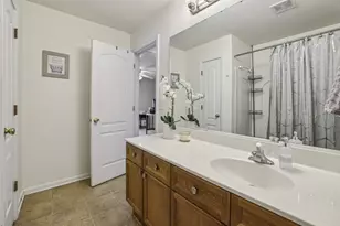 2365 Suwanee Pointe Dr, Lawrenceville, GA 30043 - Photo 37