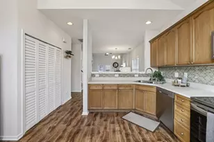 2365 Suwanee Pointe Dr, Lawrenceville, GA 30043 - Photo 17