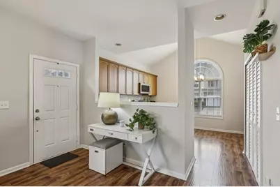 2365 Suwanee Pointe Drive, Lawrenceville, GA 30043 - Photo 13