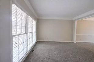 1565 Hascall Dr SW, Marietta, GA 30064 - Photo 7