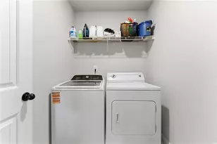 3738 Southfield Ct, Loganville, GA 30052 - Photo 15