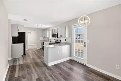 1727 Rice Square, Lithonia, GA 30058 - Photo 7