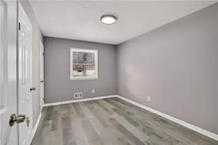 2717 Shelley Ln, Ellenwood, GA 30294 - Photo 17