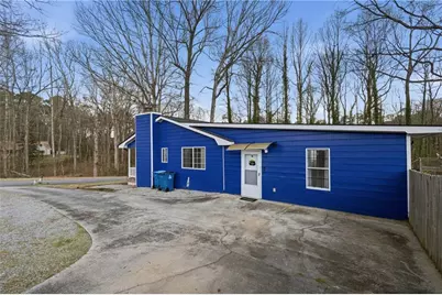 1341 Sommerset Drive, Lawrenceville, GA 30043 - Photo 5