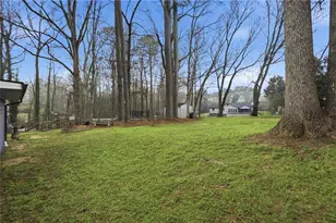 1341 Sommerset Dr, Lawrenceville, GA 30043 - Photo 31