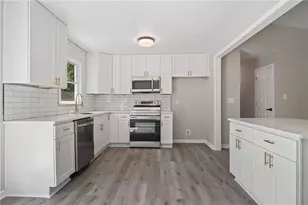 350 Roundup Trail, Ellenwood, GA 30294 - Photo 3