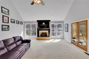 525 Saddle Crest Dr, Roswell, GA 30075 - Photo 9