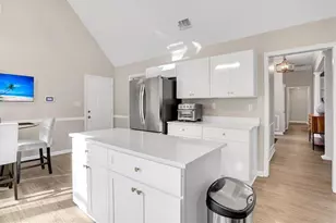 752 Stone Breeze Ln, Stone Mountain, GA 30087 - Photo 9