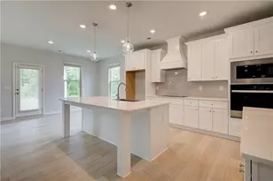 709 Dunlake Wy, Locust Grove, GA 30248 - Photo 5