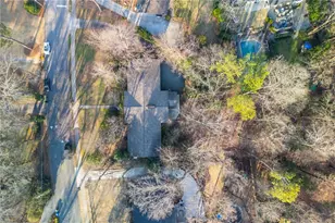 2795 Margaret Mitchell Dr NW, Atlanta, GA 30327 - Photo 9