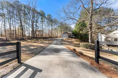 1681 Bennett Road, Grayson, GA 30017 - Photo 3