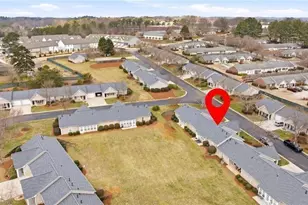 2982 Bentley Park Cir, Gainesville, GA 30504 - Photo 33