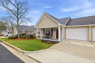 2982 Bentley Park Cir, Gainesville, GA 30504 - Photo 3