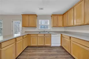 150 Hidden Lake Cir, Canton, GA 30114 - Photo 9