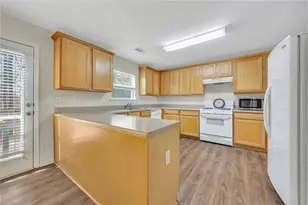 150 Hidden Lake Cir, Canton, GA 30114 - Photo 9