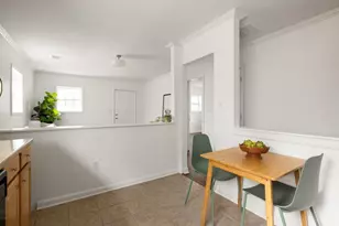 1079 Grant Way SE, Atlanta, GA 30315 - Photo 9