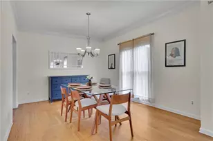 1543 Laurel Park Circle NE, Atlanta, GA 30329 - Photo 9