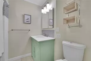 1543 Laurel Park Circle NE, Atlanta, GA 30329 - Photo 29