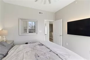 3040 Peachtree Rd NW, Atlanta, GA 30305 - Photo 21