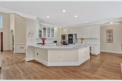 530 Bircham Way, Roswell, GA 30075 - Photo 17