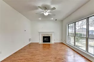 1607 Tunbridge Ln, Lawrenceville, GA 30043 - Photo 31