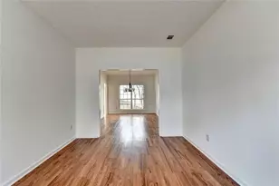 1607 Tunbridge Ln, Lawrenceville, GA 30043 - Photo 9