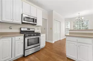 130 Brookridge Ct, Fayetteville, GA 30215 - Photo 11