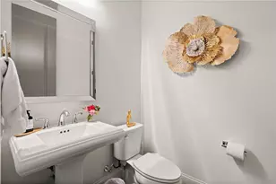 3905 Duke Reserve Cir, Peachtree Corners, GA 30092 - Photo 5