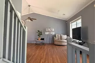 4728 Garden Hills Dr, Stone Mountain, GA 30083 - Photo 9