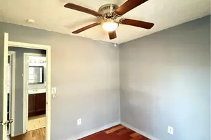 4728 Garden Hills Dr, Stone Mountain, GA 30083 - Photo 13