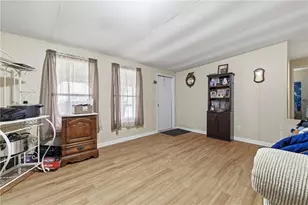 6739 Victoria Ln, Lula, GA 30554 - Photo 7