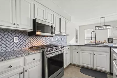 9373 Basswood Way, Jonesboro, GA 30236 - Photo 15