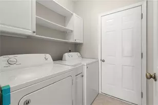 305 Hollybush Ct, Ball Ground, GA 30107 - Photo 23