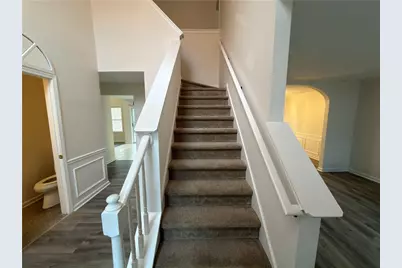 620 Manor Glen Drive, Suwanee, GA 30024 - Photo 9