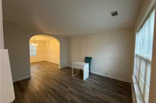 620 Manor Glen Dr, Suwanee, GA 30024 - Photo 3