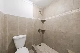 8740 Roswell Rd, Atlanta, GA 30350 - Photo 31