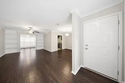 8740 Roswell Road #6A, Atlanta, GA 30350 - Photo 5