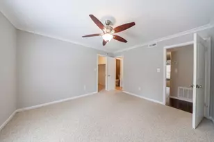 8740 Roswell Rd, Atlanta, GA 30350 - Photo 23