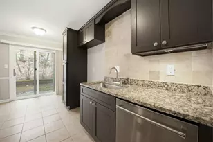 8740 Roswell Rd, Atlanta, GA 30350 - Photo 15