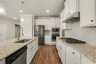 3871 Franks Wy, Loganville, GA 30052 - Photo 11