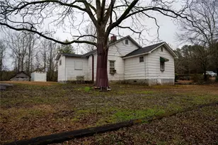 1702 Jones Ferry Rd, Elberton, GA 30635 - Photo 15