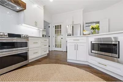 2105 Lake Grove Lane, Alpharetta, GA 30004 - Photo 3