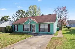 9396 Highland Ridge, Jonesboro, GA 30238 - Photo 3