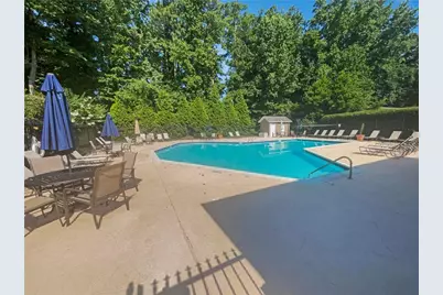 806 Brighton Point, Atlanta, GA 30328 - Photo 11