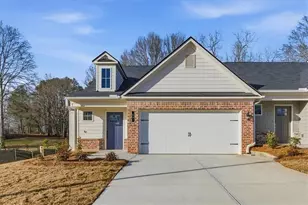42 Silver Leaf Ln, Dawsonville, GA 30534 - Photo 1