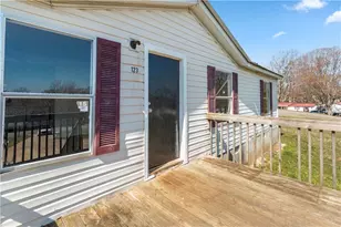 123 Center Grove Dr, Cleveland, GA 30528 - Photo 3