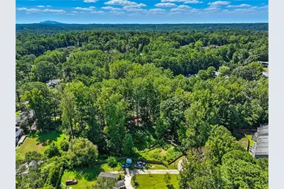 1034 Redwood Court, Norcross, GA 30093 - Photo 9