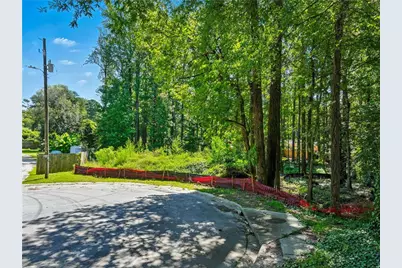 1034 Redwood Court, Norcross, GA 30093 - Photo 3