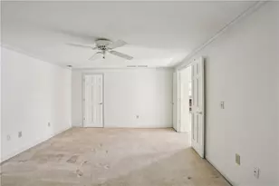 5622 Williamsburg, Norcross, GA 30093 - Photo 39